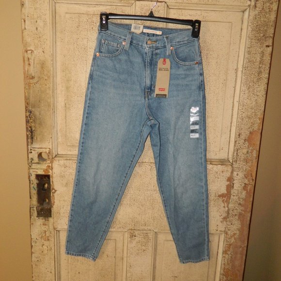Levi's Womens High Waisted Taper Mom Jeans Size 26x27 (U-5) - Picture 1 of 6